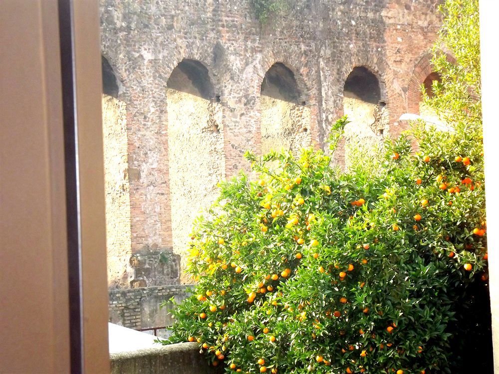 Casa de hóspedes Lanusei 2*